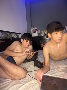 Kailertwink online show from 9, 6, 2026