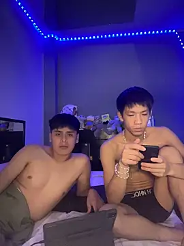 Kailertwink online show from 3, 5, 2026