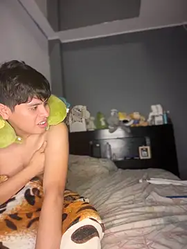 Kailertwink online show from 18, 4, 2026