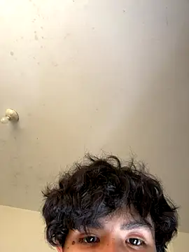 Snapshot of Kailertwink chatting on 2, 10, 2025 Kailertwink online show from 2, 10, 2025