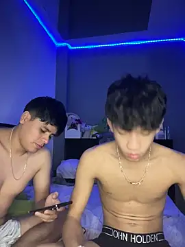 Kailertwink online show from 27, 6, 2026