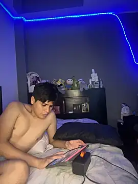 Kailertwink online show from 31, 5, 2026