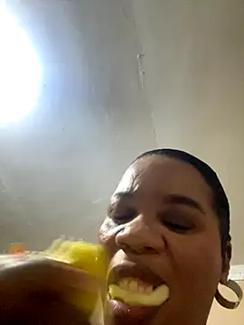 THICKBUNNYCHICKxxx online show from 19, 10, 2025