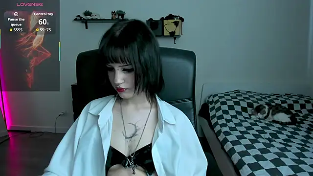 LiyaLuna online show from 9, 3, 2026