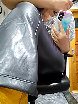 ShineBright88 online show from 3, 11, 2025