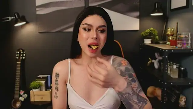 LUNACOCKSLAYER online show from 25, 10, 2025