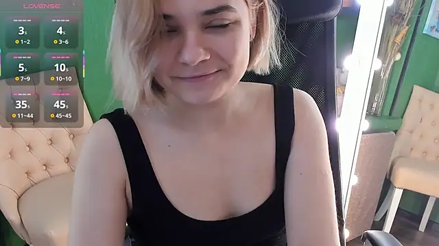 Snapshot of Gina_Dawson chatting on 25, 9, 2025 Gina Dawson online show from 25, 9, 2025