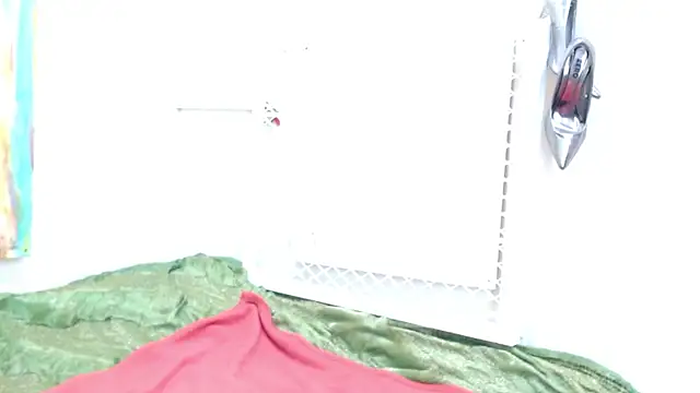 NaughtyMILFxox online show from 10, 1, 2026