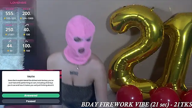 zoeypink online show from 27, 10, 2025