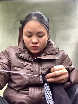 NhuFox online show from 18, 12, 2025