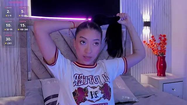 Sussyrosse  online show from 22, 4, 2026