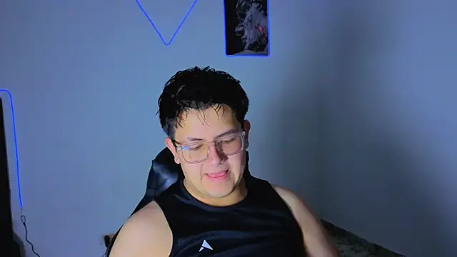 Snapshot of Ryan_Doretti chatting on 5, 11, 2025 Ryan Doretti online show from 5, 11, 2025