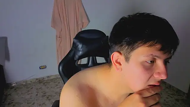 Snapshot of Ryan_Doretti chatting on 11, 10, 2025 Ryan Doretti online show from 11, 10, 2025