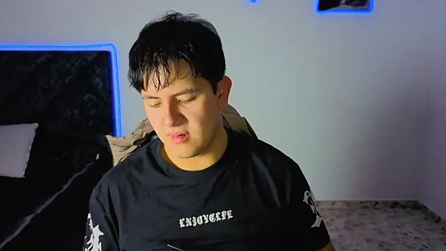 Snapshot of Ryan_Doretti chatting on 20, 11, 2025 Ryan Doretti online show from 20, 11, 2025