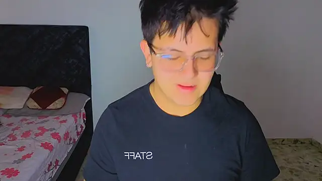 Snapshot of Ryan_Doretti chatting on 8, 10, 2025 Ryan Doretti online show from 8, 10, 2025