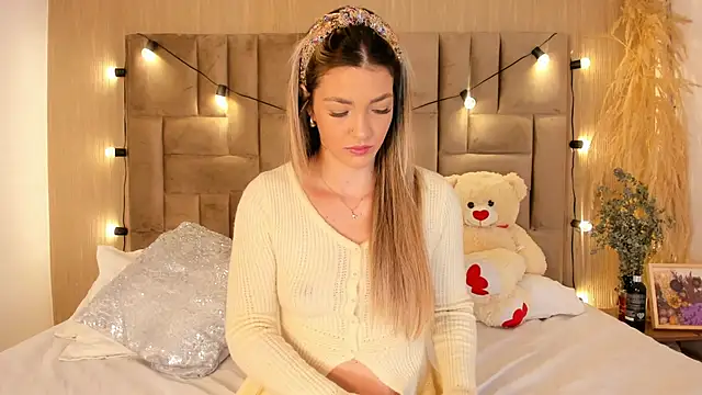 ClaradelMar online show from 13, 1, 2026