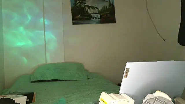 Snapshot of Adsley_ass chatting on 2, 12, 2025 Adsley ass online show from 2, 12, 2025