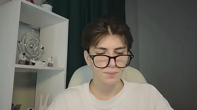 Oliver Starboy online show from 19, 9, 2025