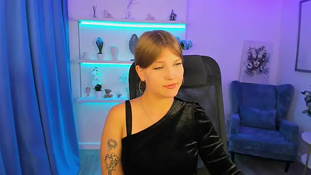 SaraMayki online show from 13, 9, 2025