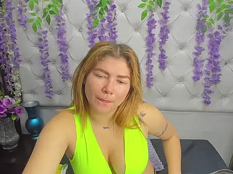 JuliettaRousse69 online show from 1, 11, 2025