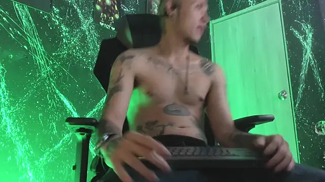 ReyBigx online show from 4, 10, 2025