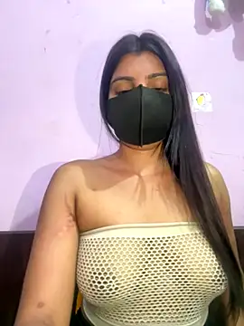 Snapshot of _01ruhi chatting on 2, 12, 2025 01ruhi online show from 2, 12, 2025