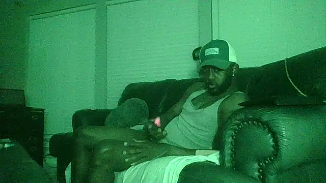 JazziEezyLdy online show from 5, 4, 2026