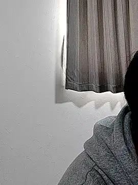 mitsuki0915 online show from 15, 12, 2025