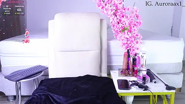 Auroraa x1 online show from 11, 11, 2025