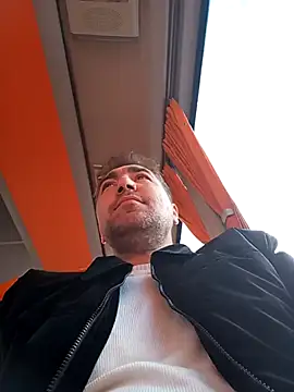 mert0359 online show from 26, 11, 2025