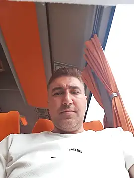 mert0359 online show from 4, 7, 2026