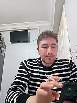 Snapshot of mert0359 chatting on 6, 1, 2026 mert0359 online show from 6, 1, 2026