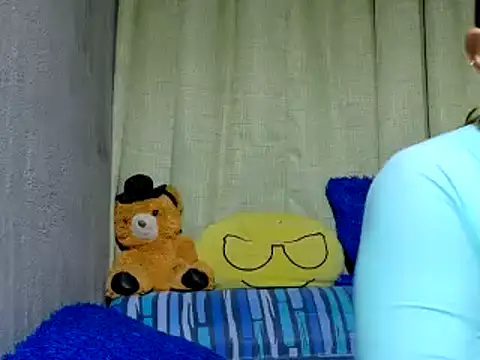 xxloveheart online show from 14, 3, 2026