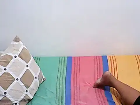Sweetyummybabygirl online show from 28, 5, 2026