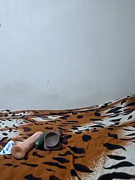 RavenShyfit online show from 11, 4, 2026