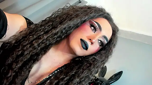 MagnaCumLoader17 online show from 3, 12, 2025