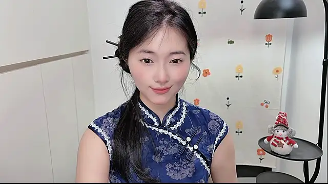 Rosalind xixi online show from 25, 5, 2026