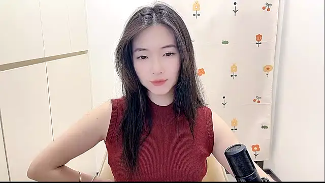 Rosalind xixi online show from 4, 10, 2025