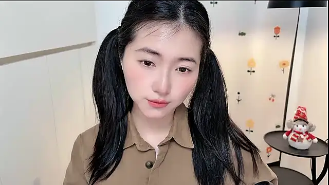 Rosalind xixi online show from 13, 4, 2026