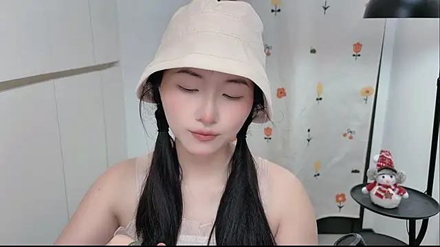 Rosalind xixi online show from 5, 6, 2026