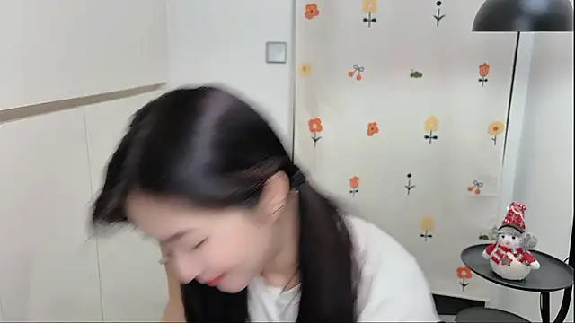 Rosalind xixi online show from 9, 5, 2026