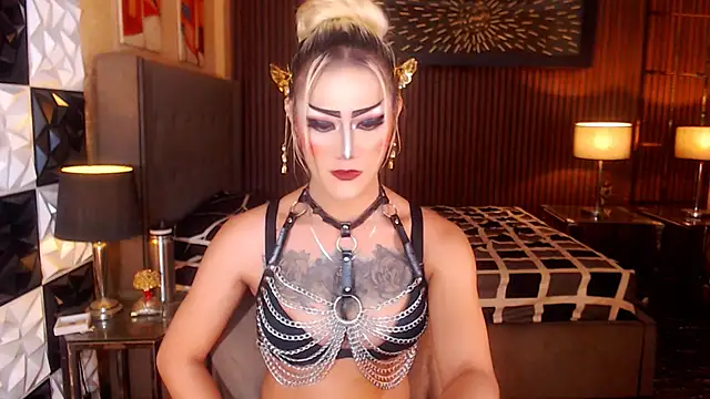 HorseCockDivine online show from 14, 4, 2026