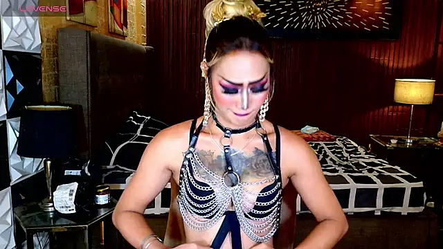 HorseCockDivine online show from 7, 7, 2026