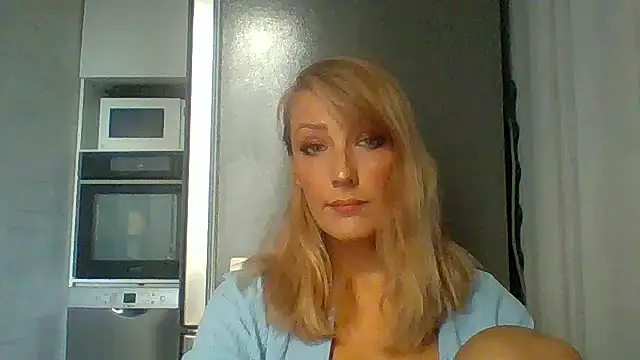 Vexxaa online show from 1, 10, 2025