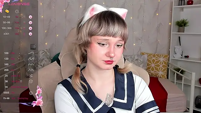 Tori Cutie online show from 19, 3, 2026