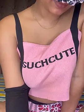 Cute-Samayra online show from 25, 3, 2026