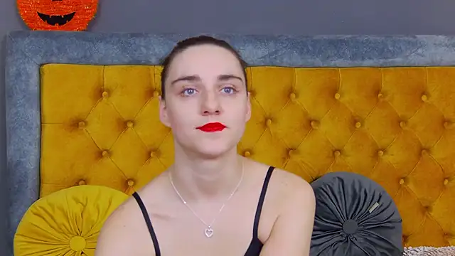 Jessica White  online show from 27, 11, 2025