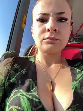 IsabellaEtha online show from 13, 7, 2026