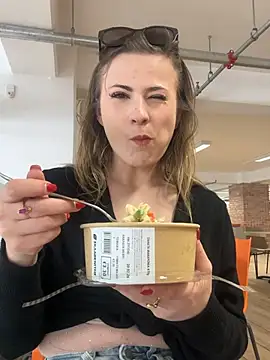 IsabellaEtha online show from 20, 2, 2026