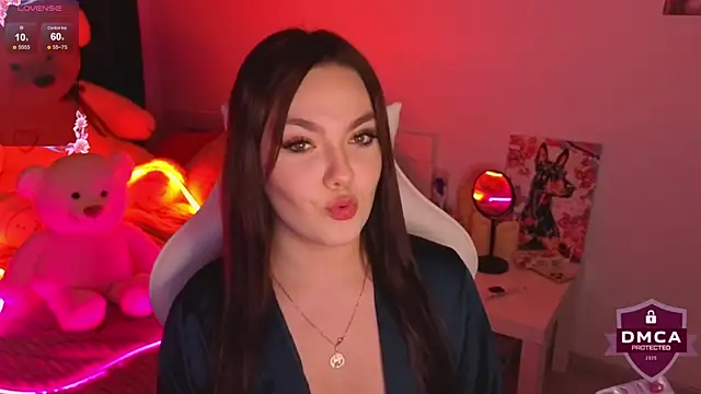 ApheliaDream  online show from 2, 12, 2025